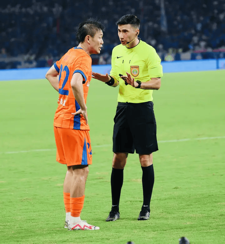 接破门, 这次手球的