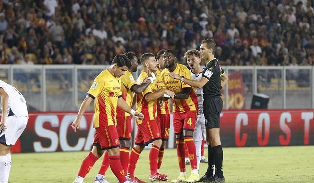 道米兰这周, 四连冠