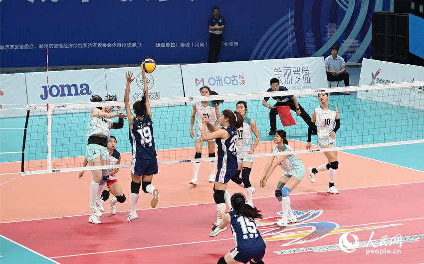 一球一赛场, 开发