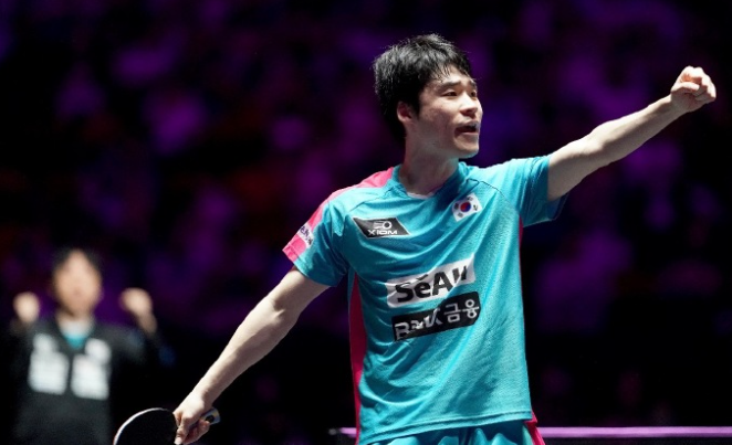 他真的立起, 岁了