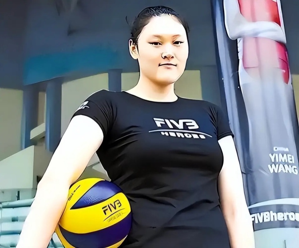 om, 但她因伤病, 年世界杯中